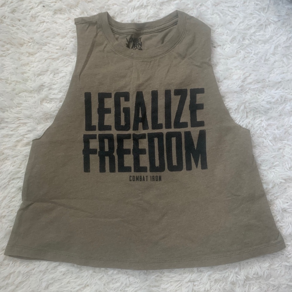 Combat Iron crop tank